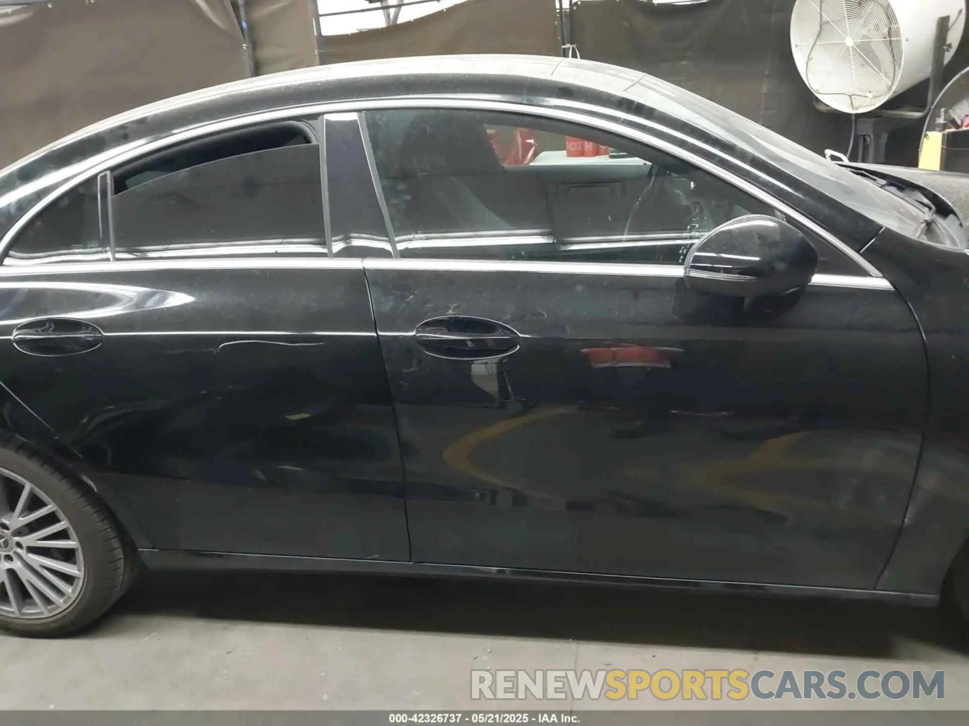 14 Photograph of a damaged car W1K5J4GB5MN222422 MERCEDES-BENZ CLA 250 2021
