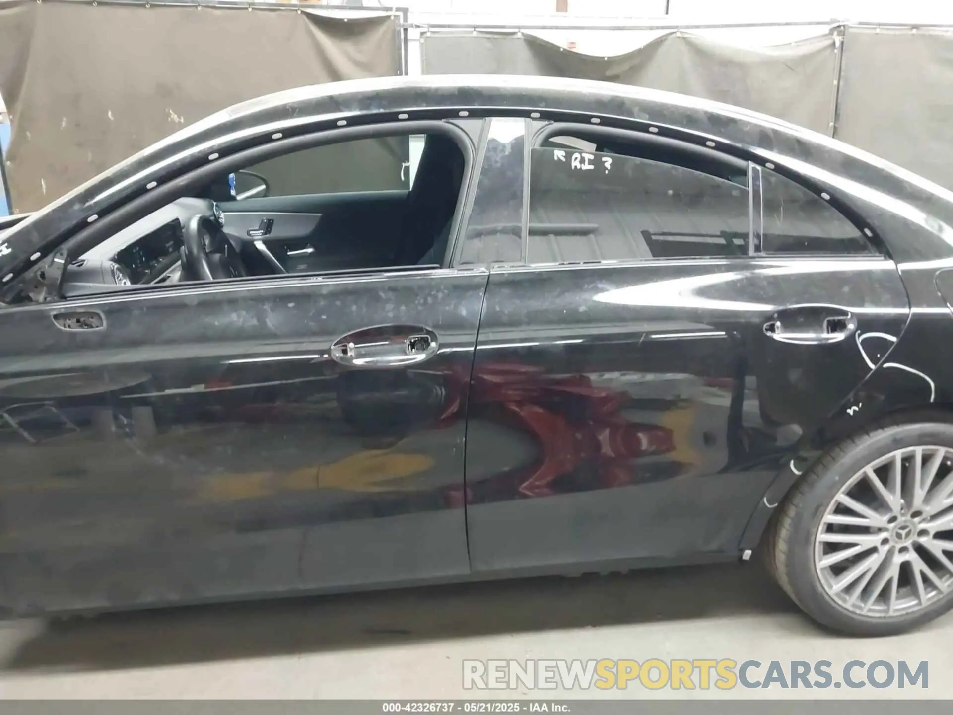 15 Photograph of a damaged car W1K5J4GB5MN222422 MERCEDES-BENZ CLA 250 2021