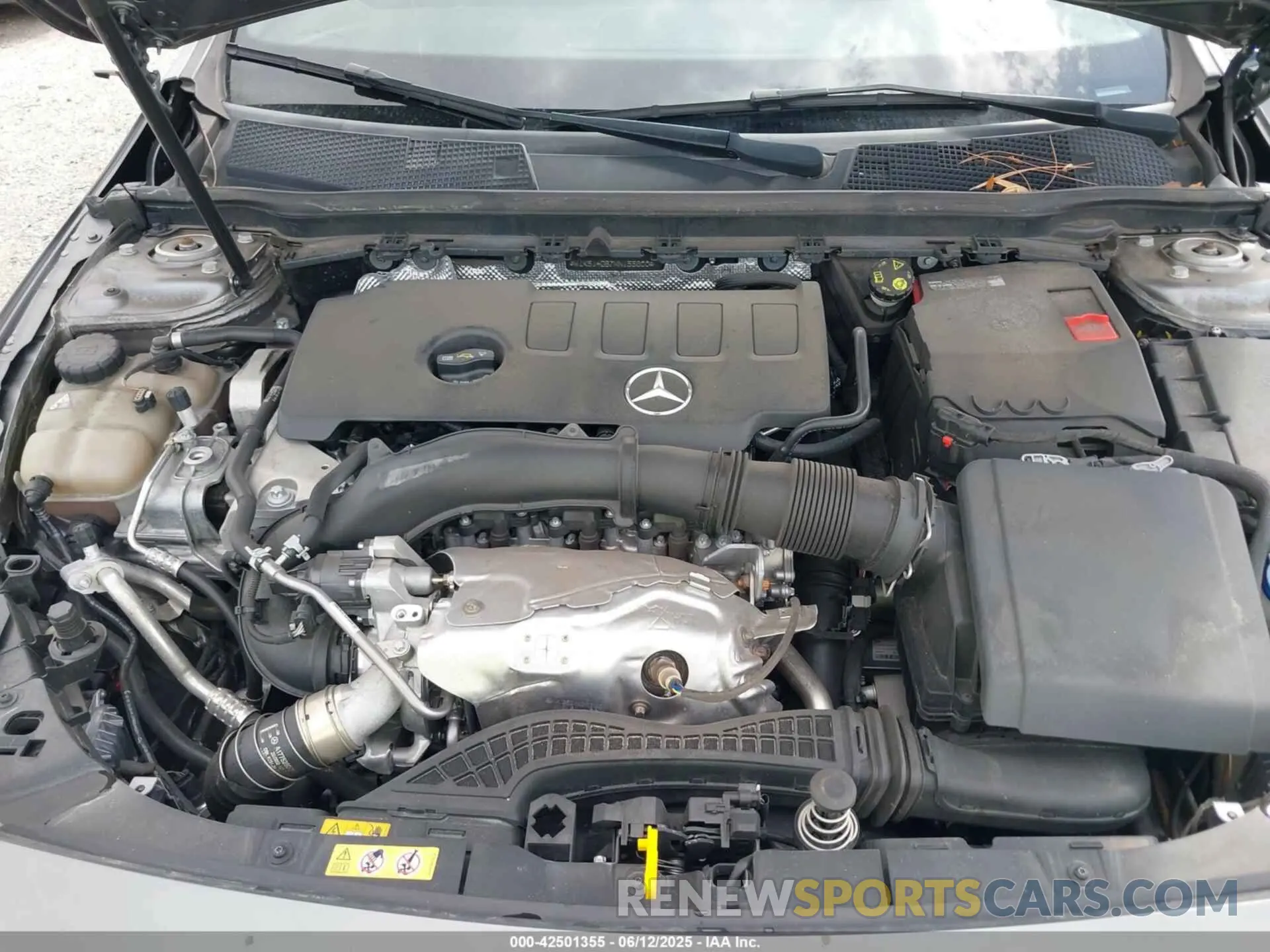 10 Photograph of a damaged car W1K5J4GB7MN155600 MERCEDES-BENZ CLA 250 2021
