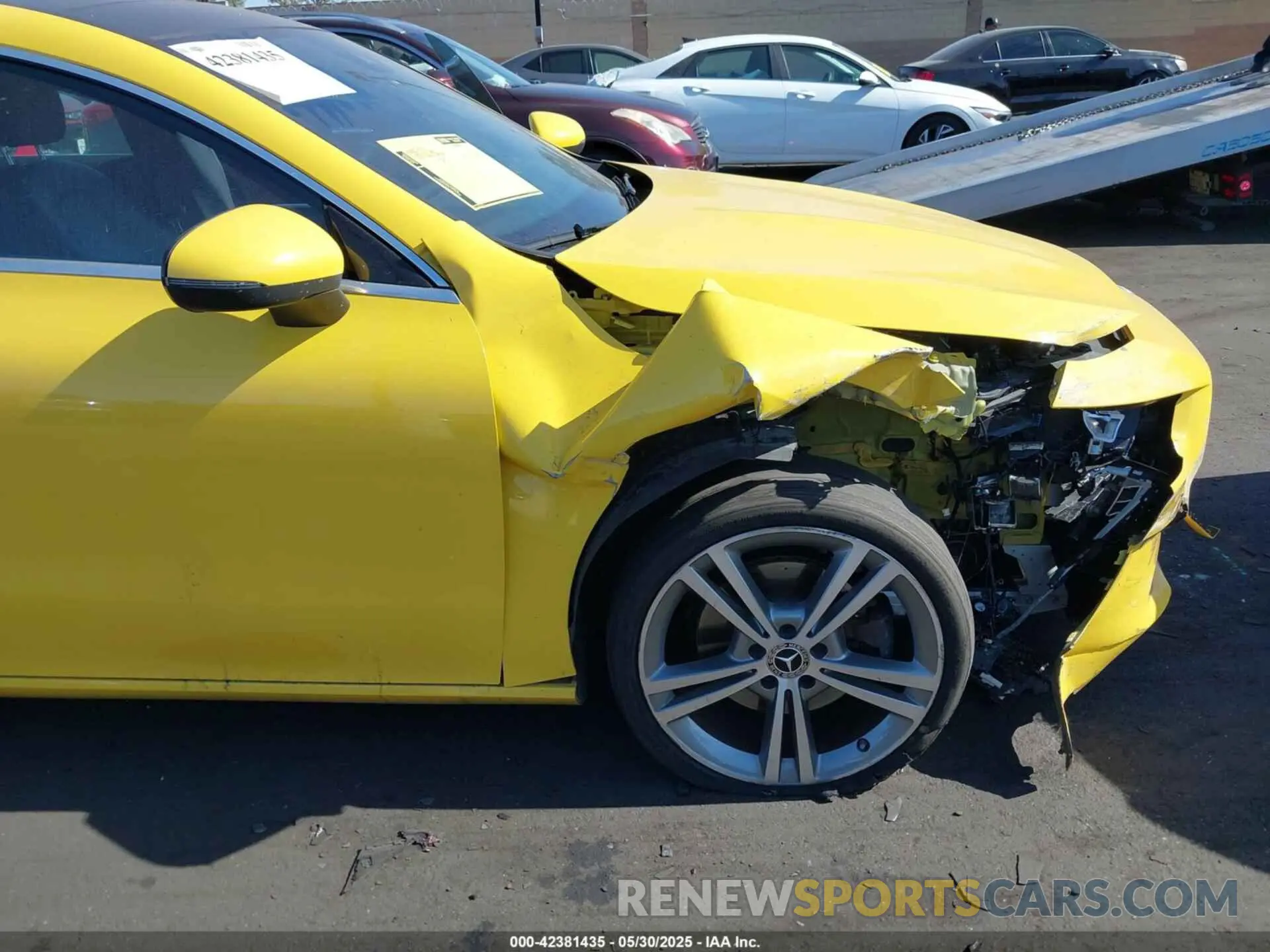 12 Photograph of a damaged car W1K5J4GB7MN190119 MERCEDES-BENZ CLA 250 2021