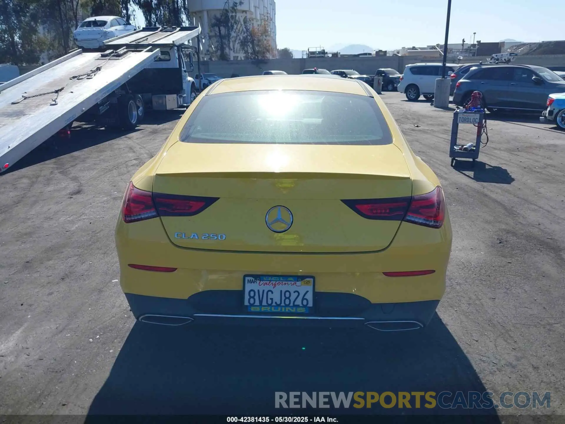 17 Photograph of a damaged car W1K5J4GB7MN190119 MERCEDES-BENZ CLA 250 2021