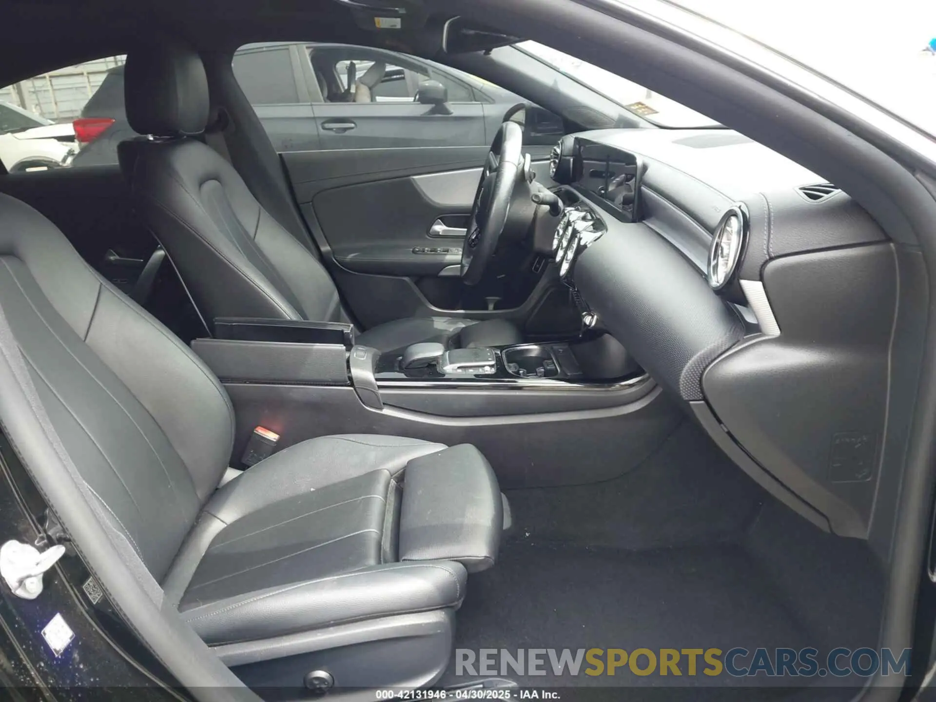 5 Photograph of a damaged car W1K5J4GB8MN162782 MERCEDES-BENZ CLA 250 2021