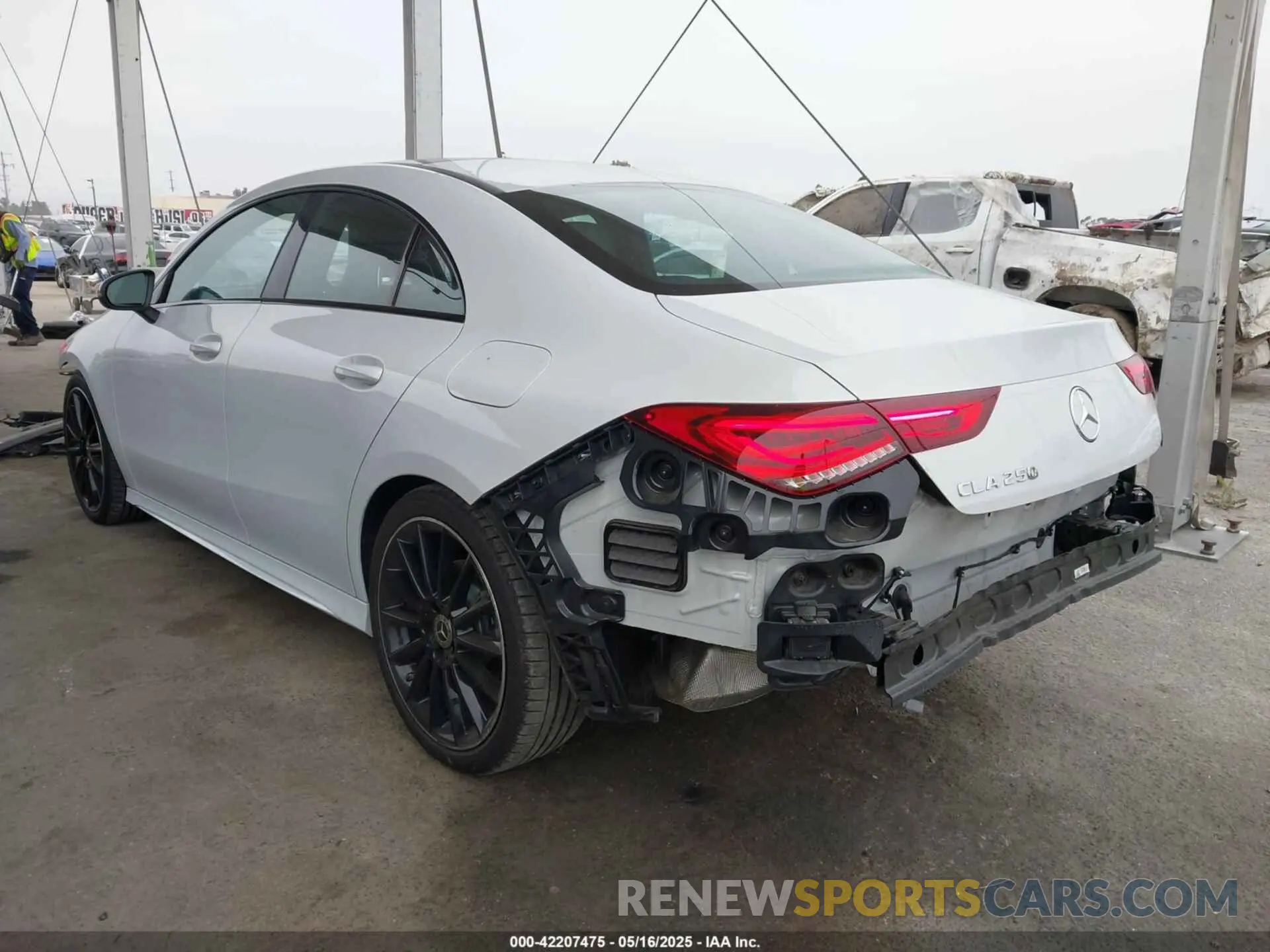3 Photograph of a damaged car W1K5J4GBXMN158068 MERCEDES-BENZ CLA 250 2021