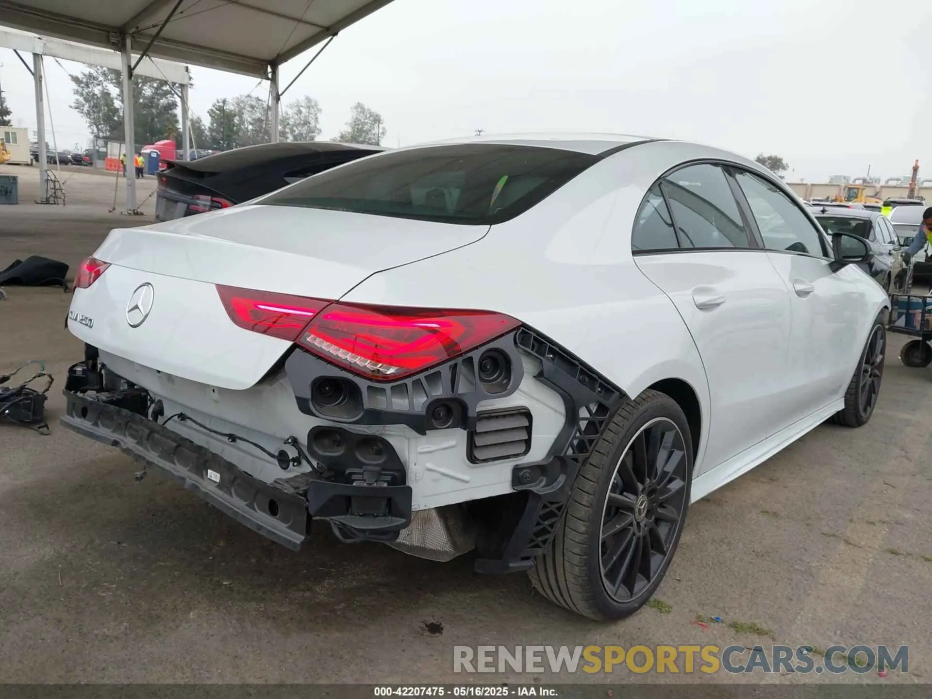 4 Photograph of a damaged car W1K5J4GBXMN158068 MERCEDES-BENZ CLA 250 2021