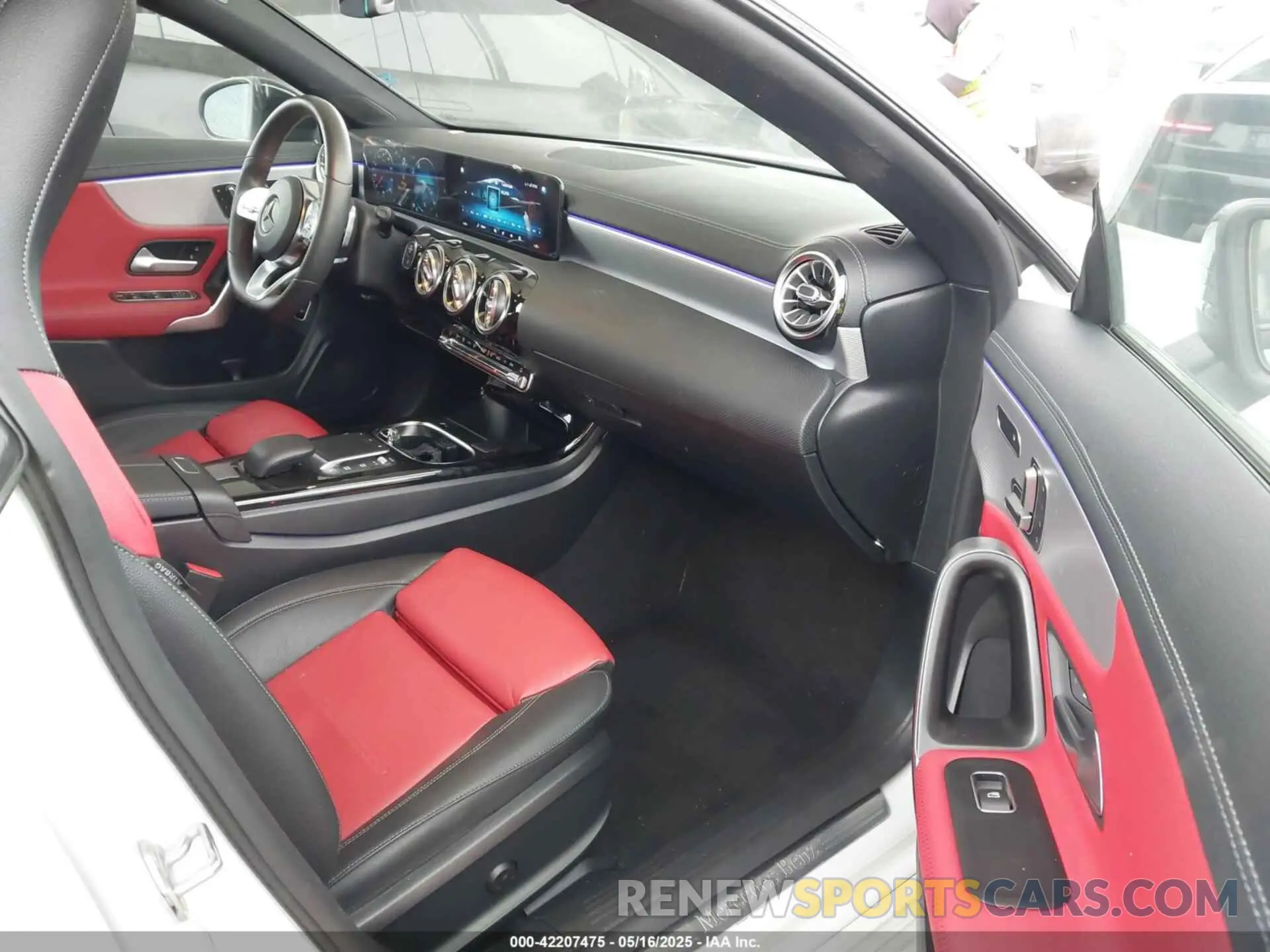 5 Photograph of a damaged car W1K5J4GBXMN158068 MERCEDES-BENZ CLA 250 2021