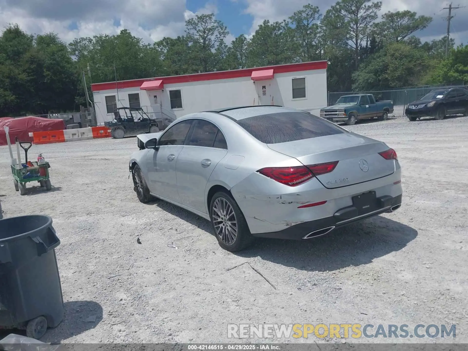 3 Photograph of a damaged car W1K5J4GB0NN260500 MERCEDES-BENZ CLA 250 COUPE 2022