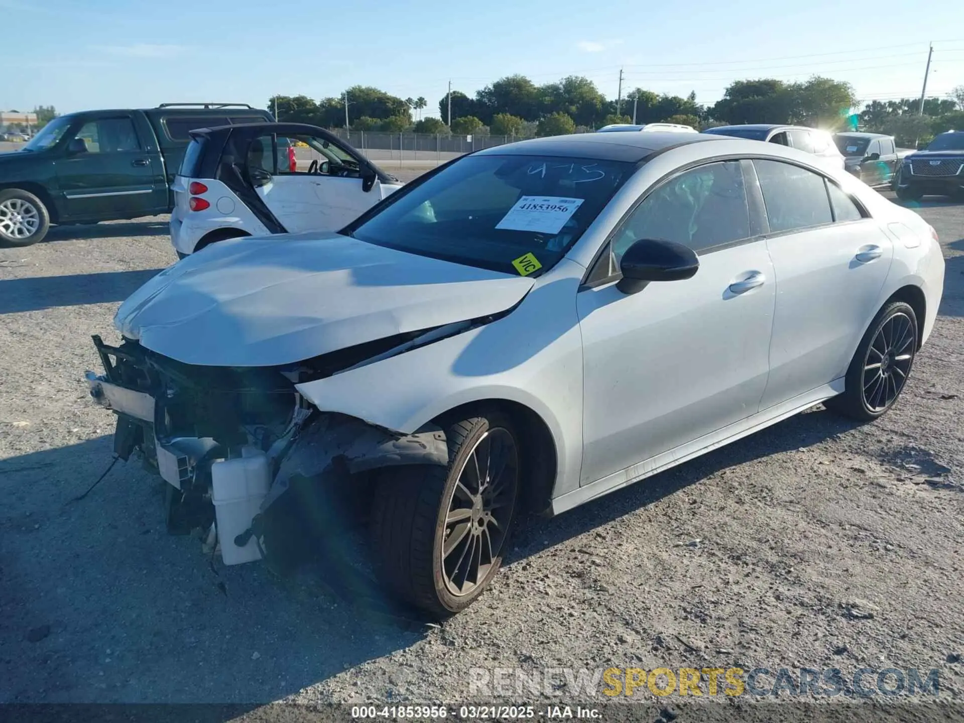 2 Photograph of a damaged car W1K5J4GB1NN313768 MERCEDES-BENZ CLA 250 COUPE 2022