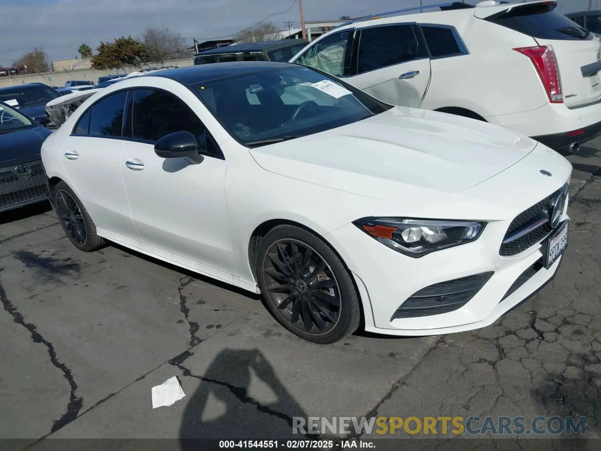 1 Photograph of a damaged car W1K5J4GB1NN318856 MERCEDES-BENZ CLA 250 COUPE 2022