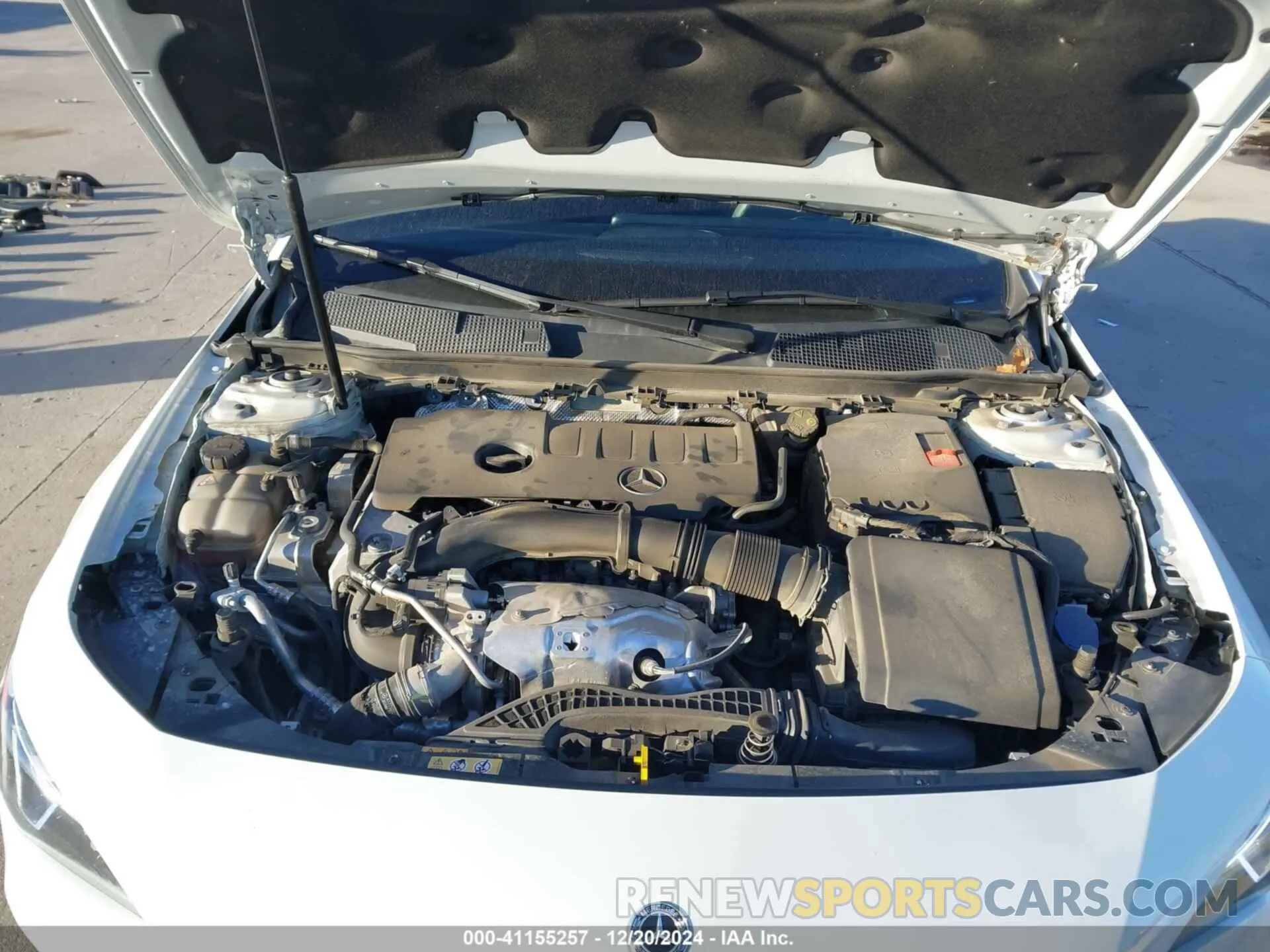10 Photograph of a damaged car W1K5J4GB7NN314732 MERCEDES-BENZ CLA 250 COUPE 2022