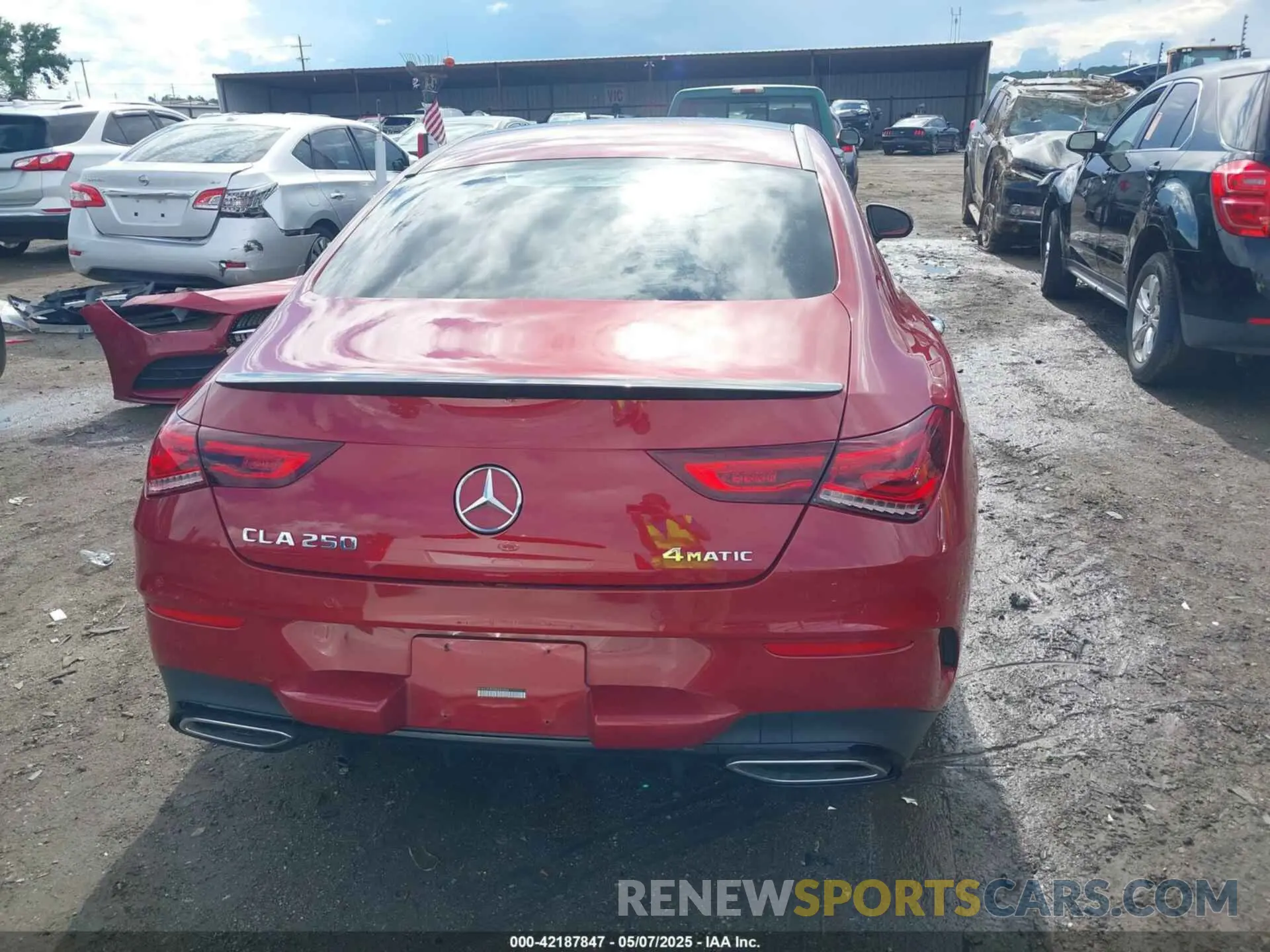 17 Photograph of a damaged car W1K5J4HB2NN286966 MERCEDES-BENZ CLA 250 COUPE 2022
