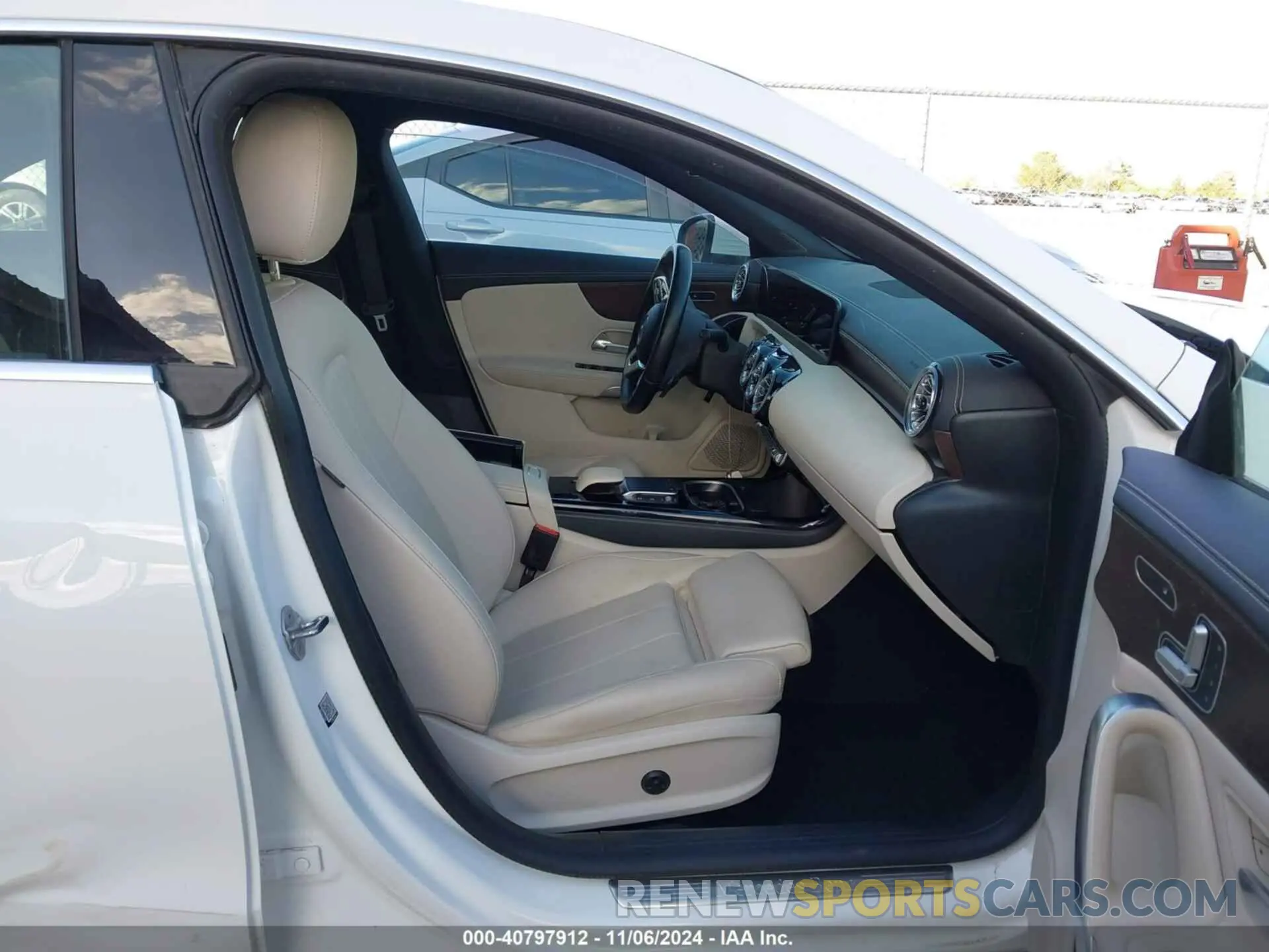 5 Photograph of a damaged car W1K5J4GB0PN335263 MERCEDES-BENZ CLA 250 COUPE 2023