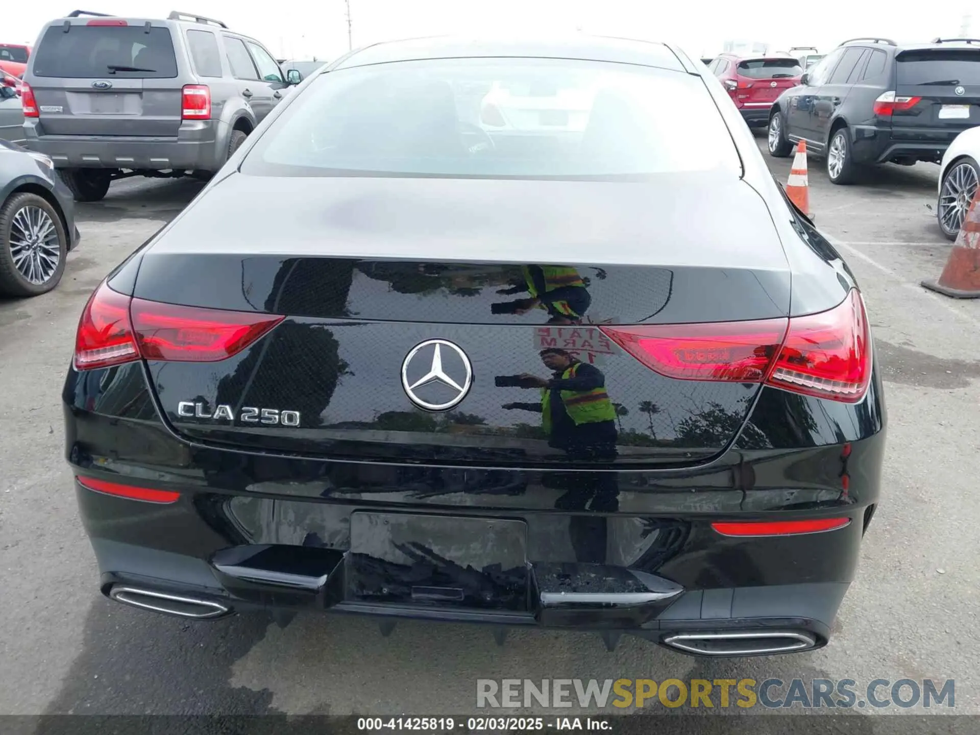 16 Photograph of a damaged car W1K5J4GB8PN330733 MERCEDES-BENZ CLA 250 COUPE 2023