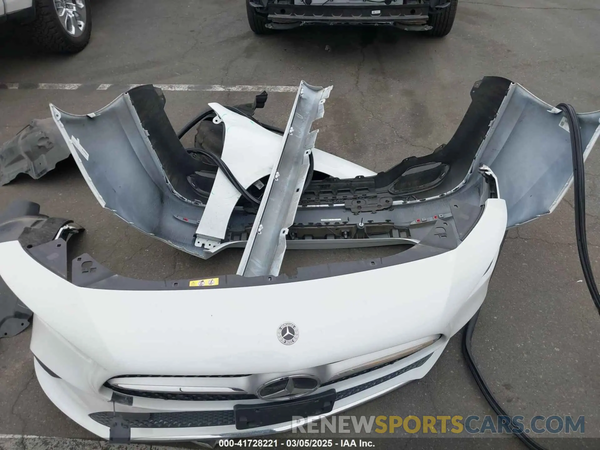 12 Photograph of a damaged car W1K5J4HB9PN414557 MERCEDES-BENZ CLA 250 COUPE 2023
