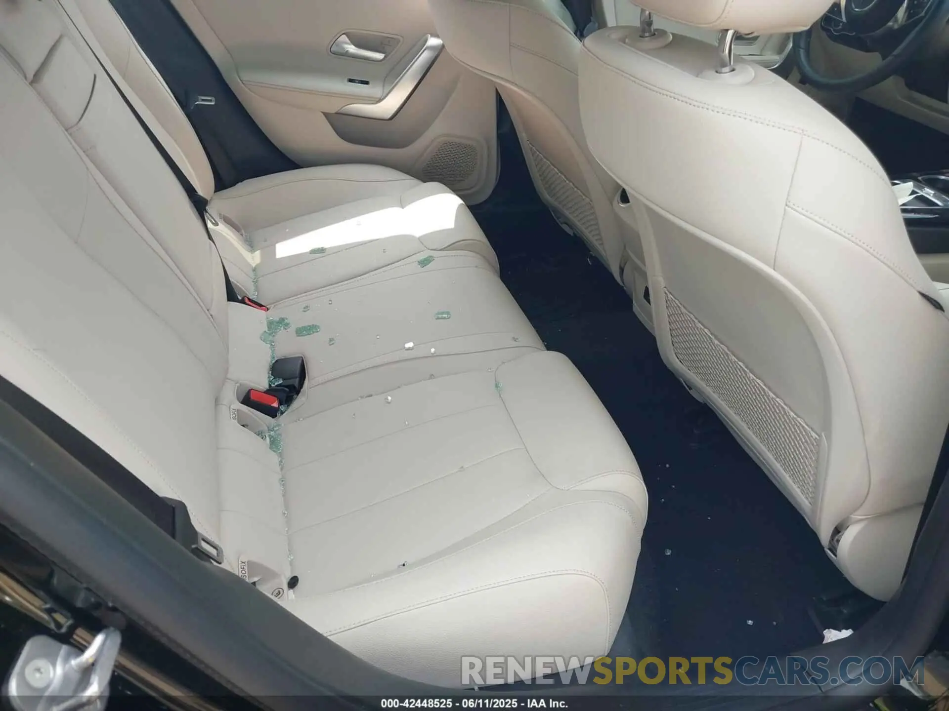 8 Photograph of a damaged car W1K5J4HB4RN456217 MERCEDES-BENZ CLA 250 COUPE 2024