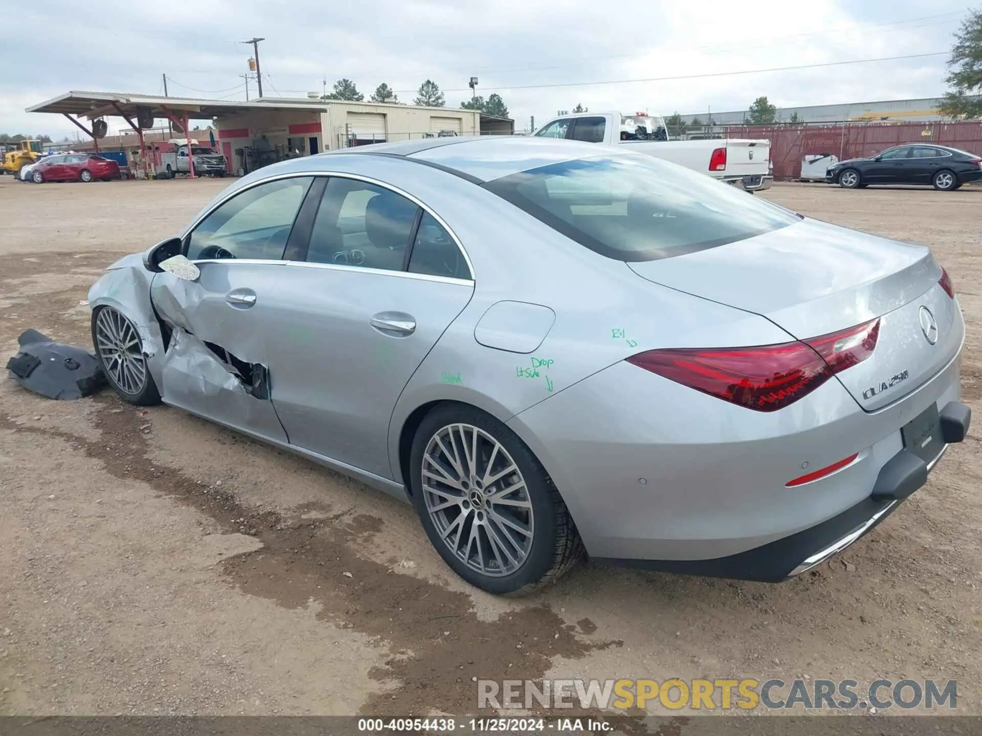 3 Photograph of a damaged car W1K5J4GB1SN511293 MERCEDES-BENZ CLA 250 COUPE 2025
