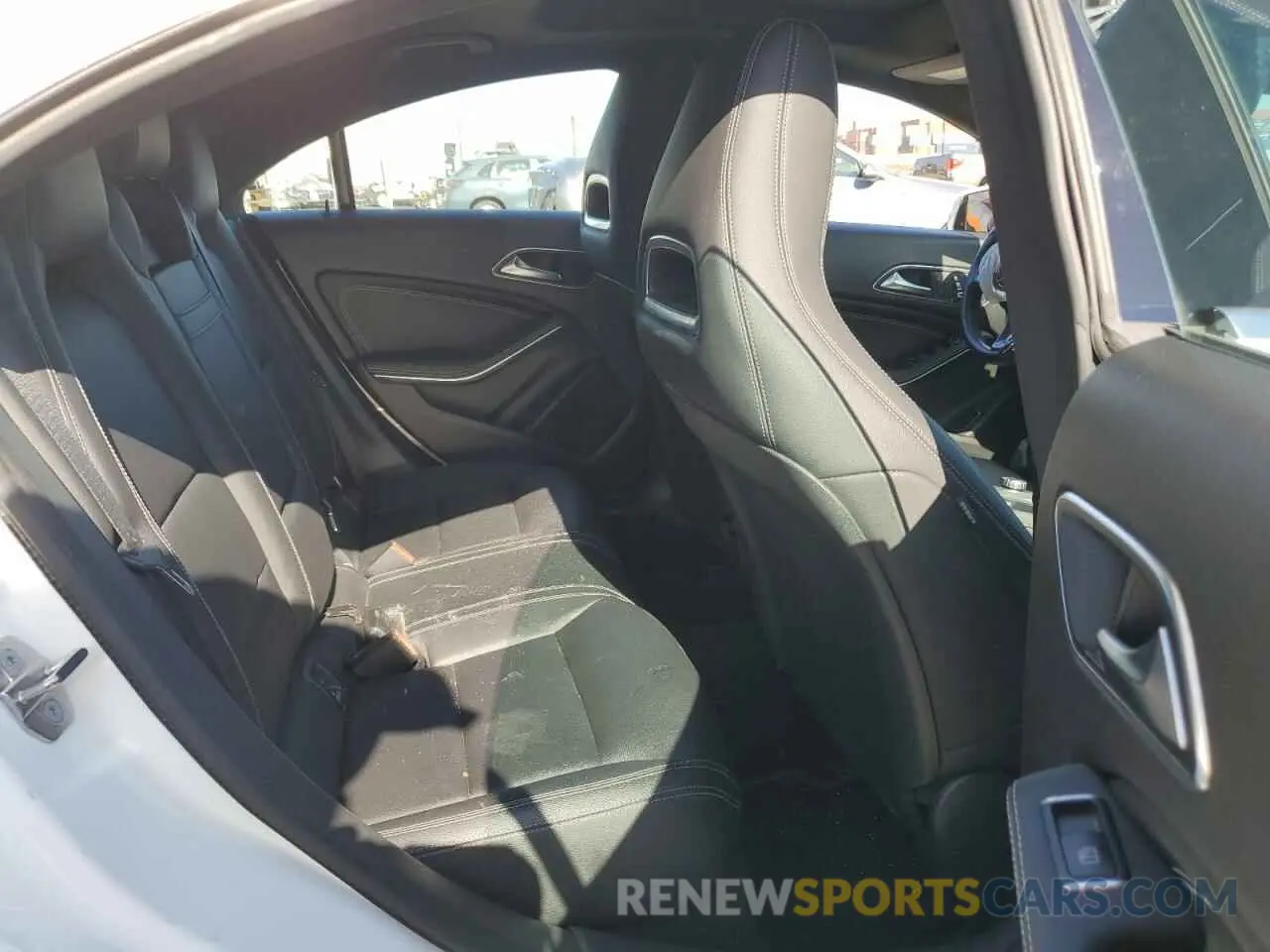 10 Photograph of a damaged car WDDSJ4EB0KN719977 MERCEDES-BENZ CLA-CLASS 2019