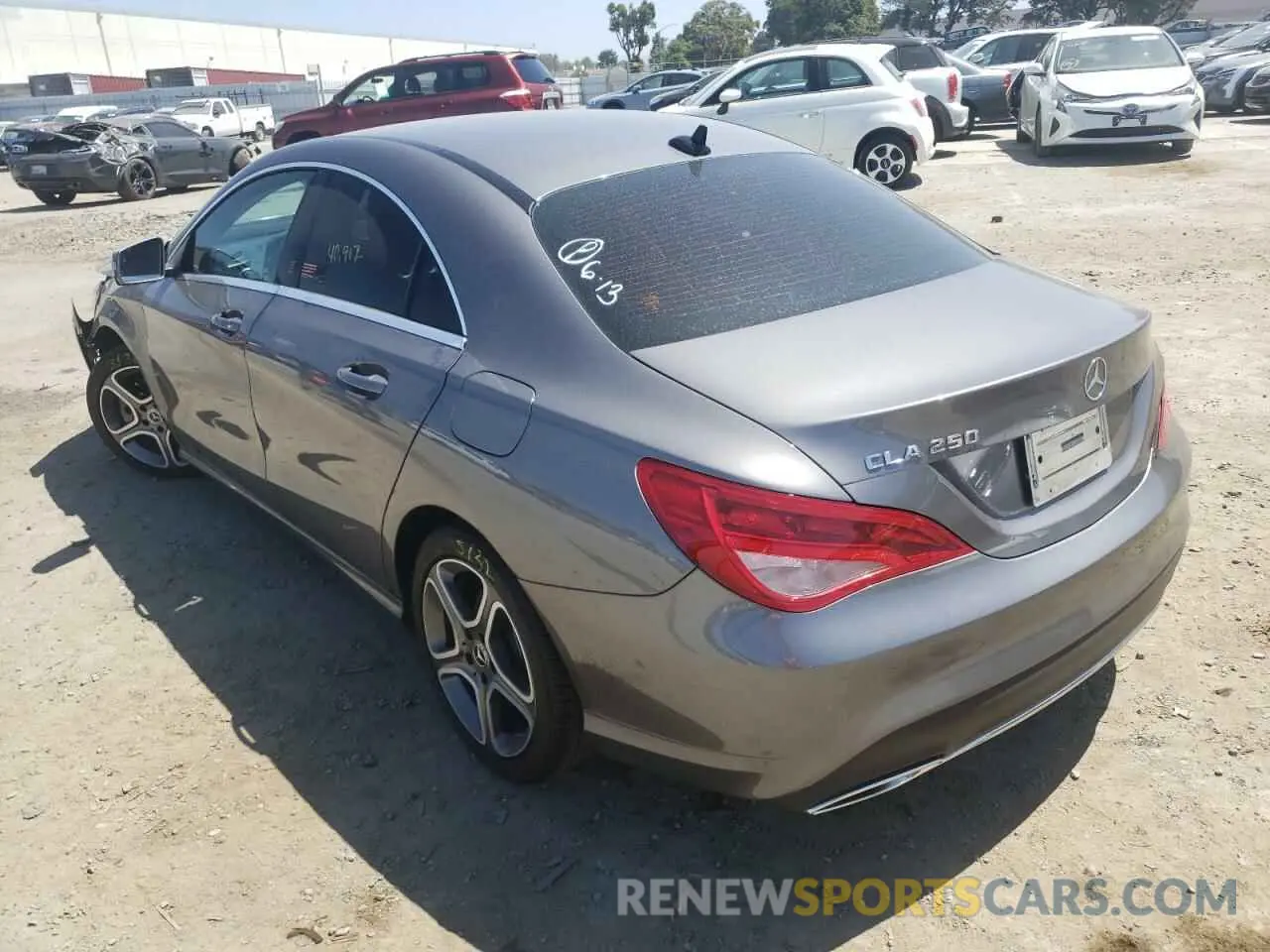 3 Photograph of a damaged car WDDSJ4EB2KN770428 MERCEDES-BENZ CLA-CLASS 2019