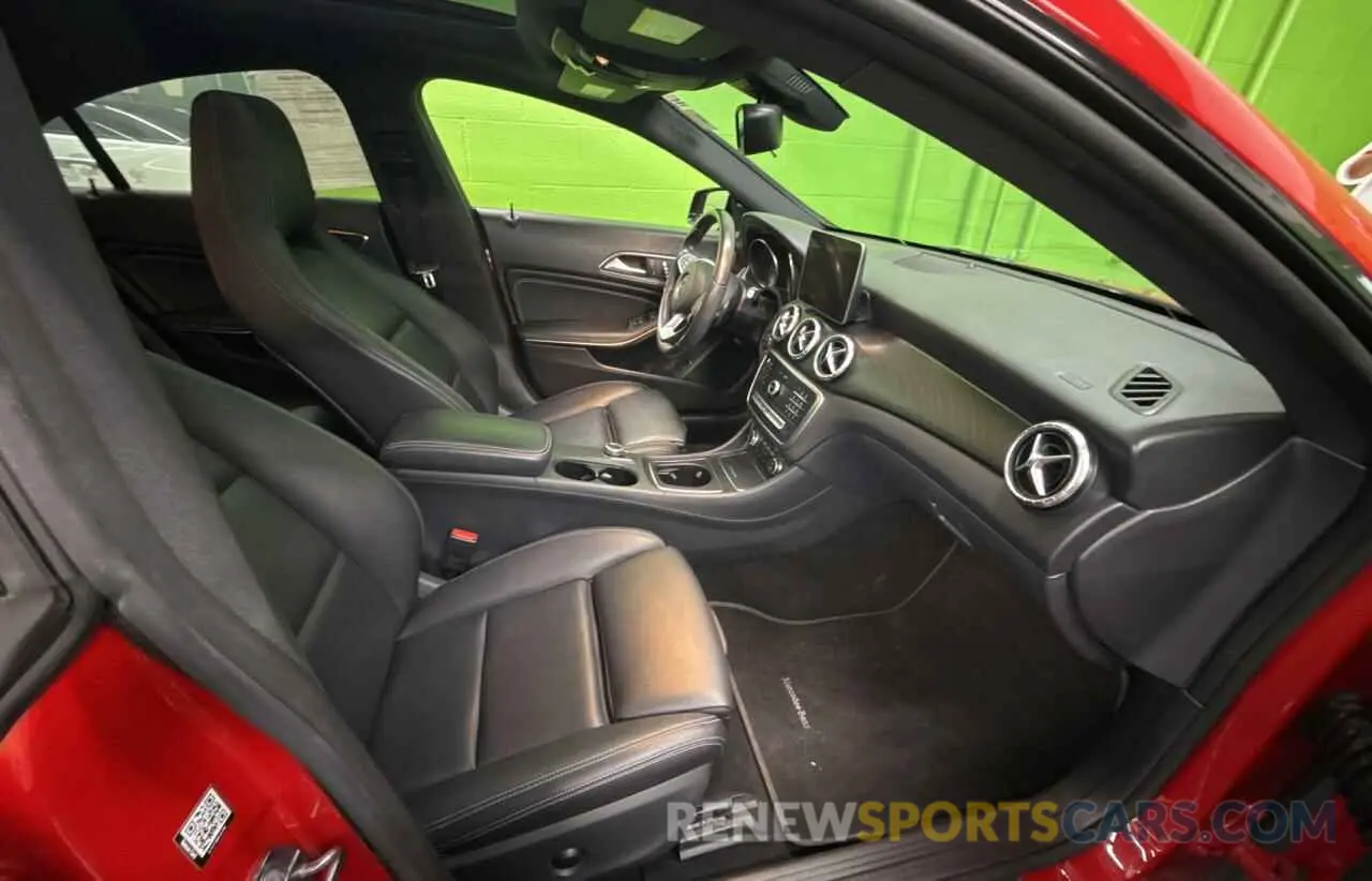 5 Photograph of a damaged car WDDSJ4EB3KN737745 MERCEDES-BENZ CLA-CLASS 2019