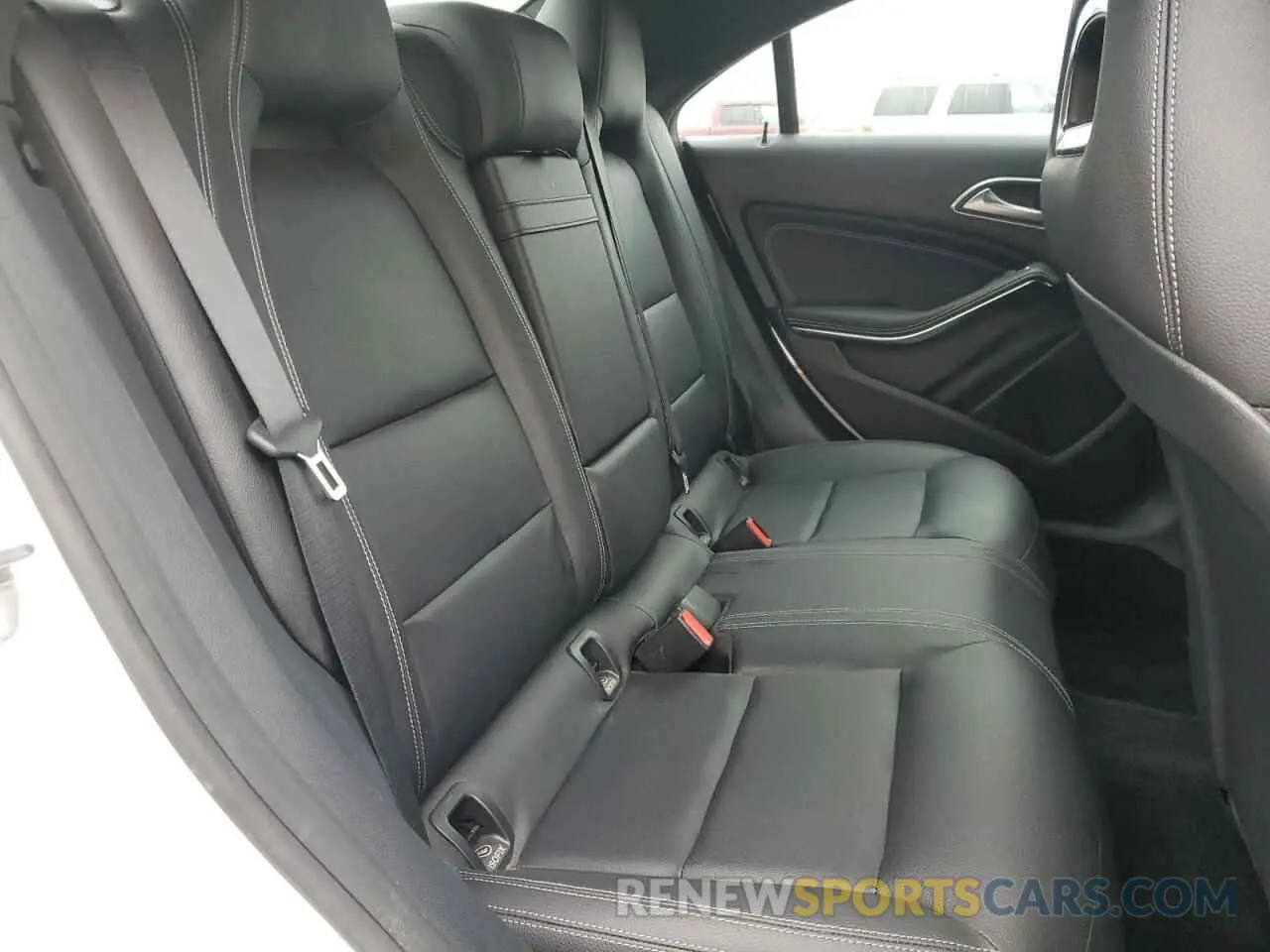 10 Photograph of a damaged car WDDSJ4EB5KN712717 MERCEDES-BENZ CLA-CLASS 2019