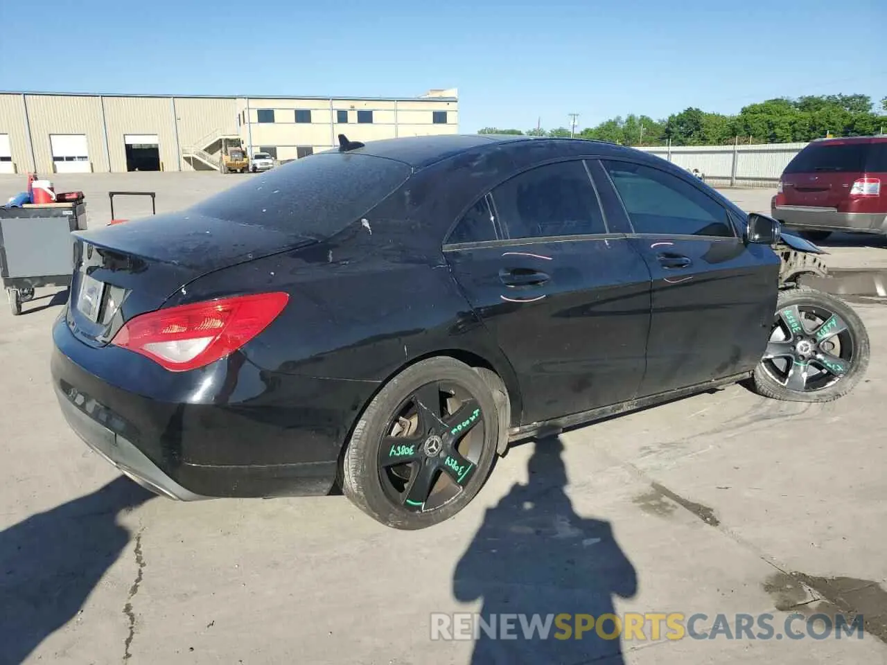 3 Photograph of a damaged car WDDSJ4EB5KN738752 MERCEDES-BENZ CLA-CLASS 2019