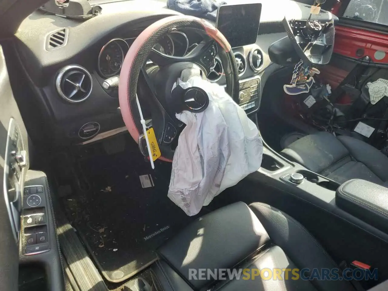 8 Photograph of a damaged car WDDSJ4EB5KN739240 MERCEDES-BENZ CLA-CLASS 2019