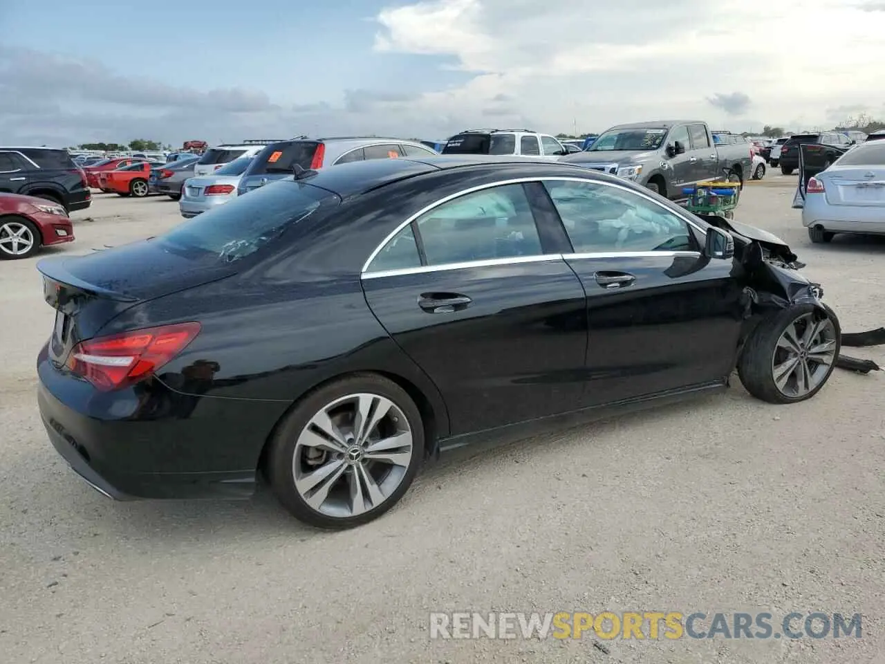 3 Photograph of a damaged car WDDSJ4EB5KN751307 MERCEDES-BENZ CLA-CLASS 2019