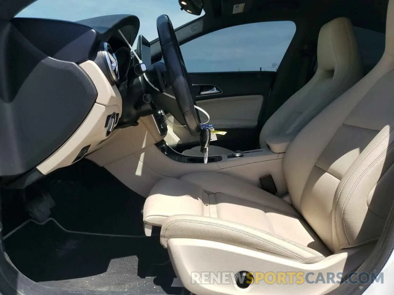 7 Photograph of a damaged car WDDSJ4EB6KN721166 MERCEDES-BENZ CLA-CLASS 2019