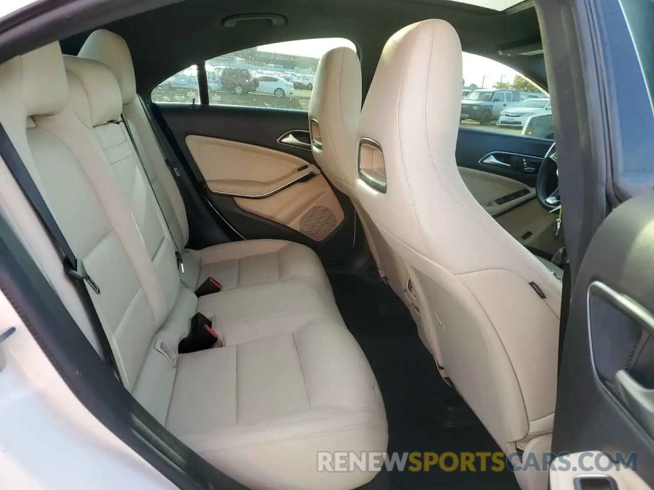 10 Photograph of a damaged car WDDSJ4EB8KN775181 MERCEDES-BENZ CLA-CLASS 2019