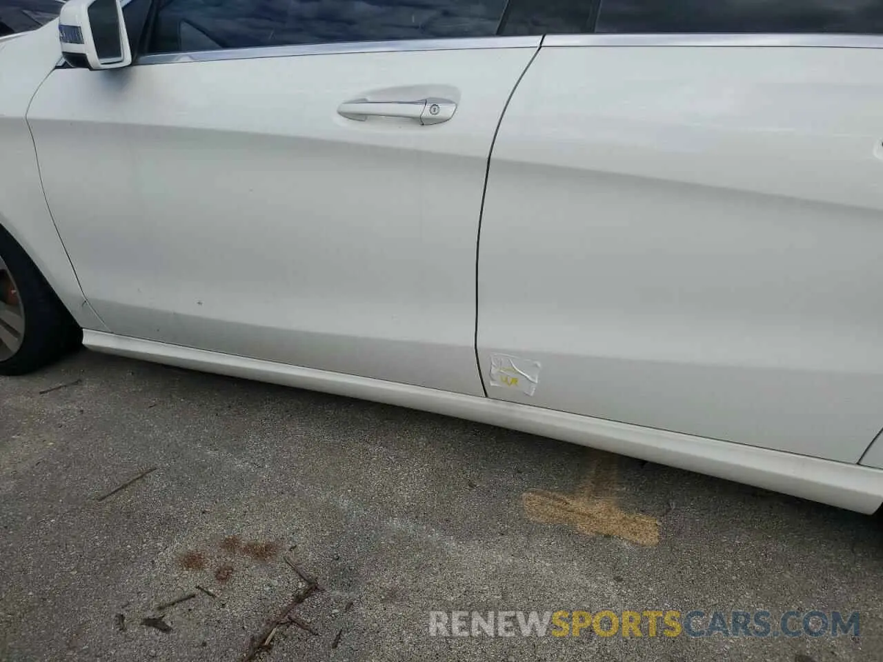 12 Photograph of a damaged car WDDSJ4EBXKN775750 MERCEDES-BENZ CLA-CLASS 2019