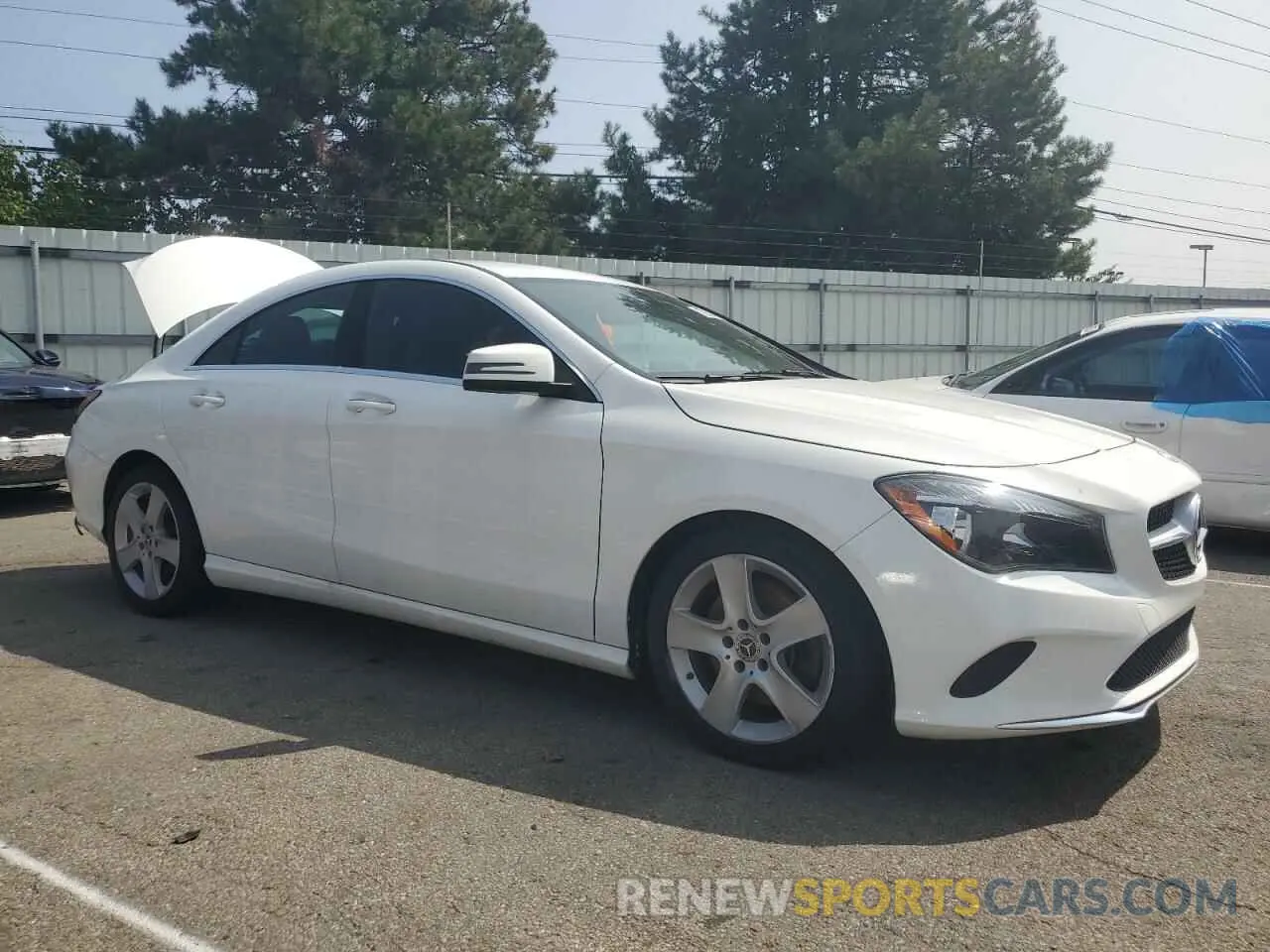 4 Photograph of a damaged car WDDSJ4GB2KN725146 MERCEDES-BENZ CLA-CLASS 2019