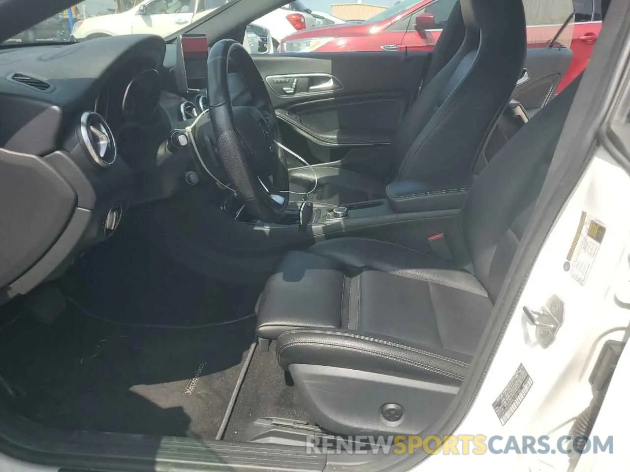 7 Photograph of a damaged car WDDSJ4GB2KN725146 MERCEDES-BENZ CLA-CLASS 2019