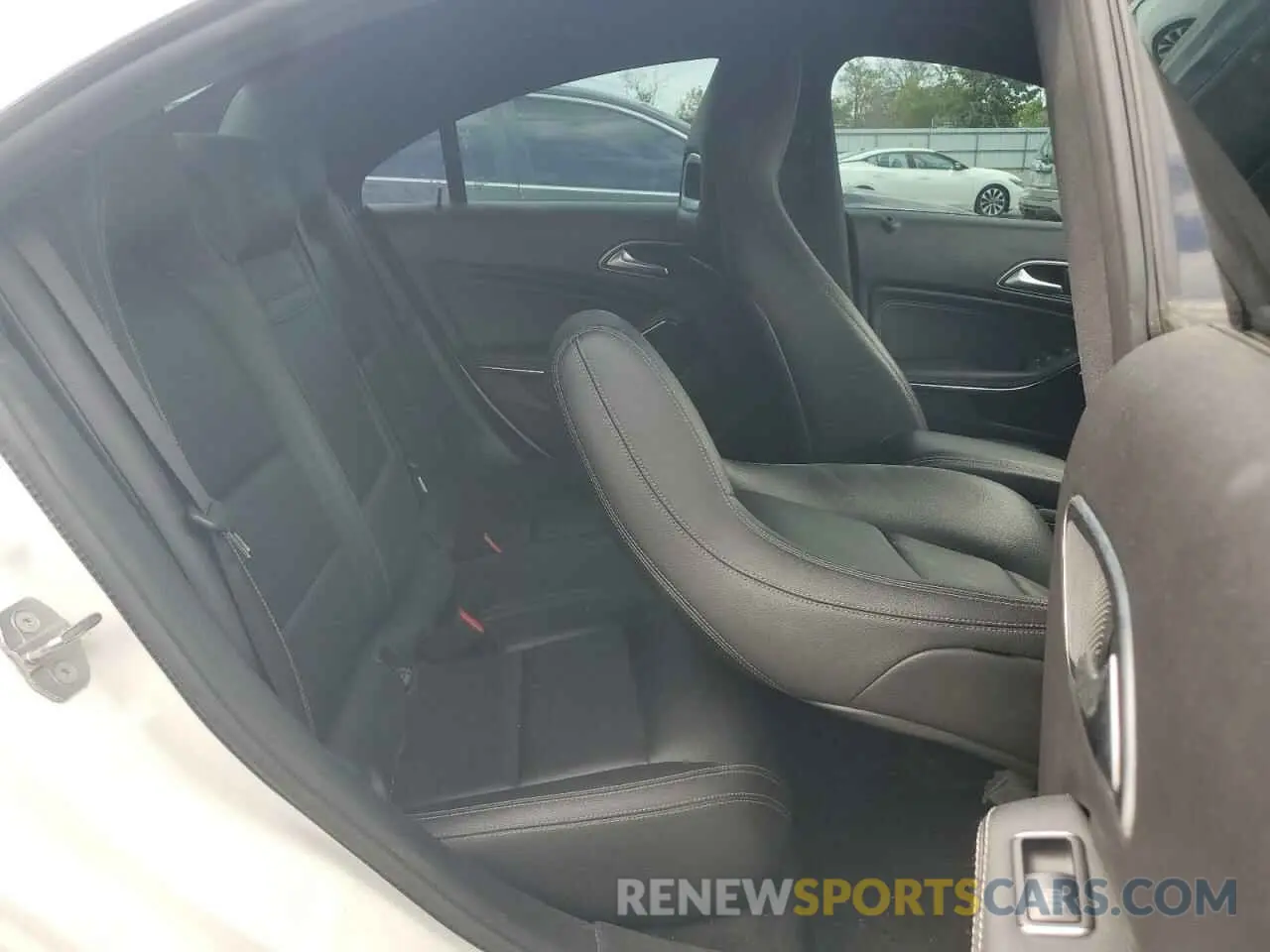 10 Photograph of a damaged car WDDSJ4GB2KN740407 MERCEDES-BENZ CLA-CLASS 2019