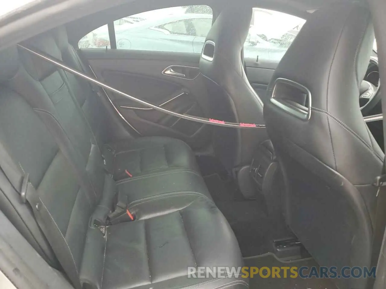 10 Photograph of a damaged car WDDSJ4GB2KN748345 MERCEDES-BENZ CLA-CLASS 2019