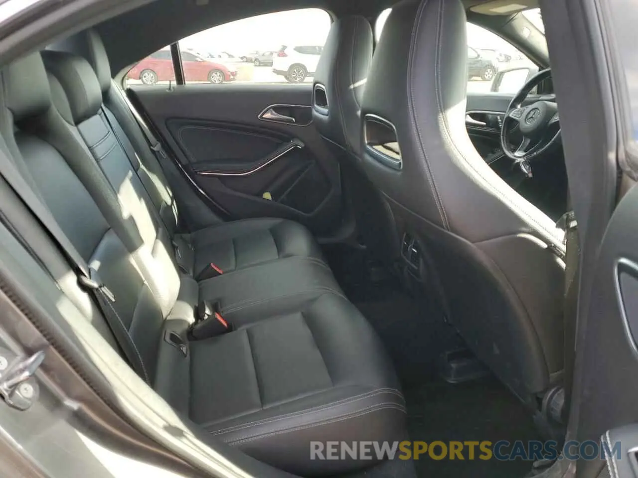 10 Photograph of a damaged car WDDSJ4GB4KN744393 MERCEDES-BENZ CLA-CLASS 2019
