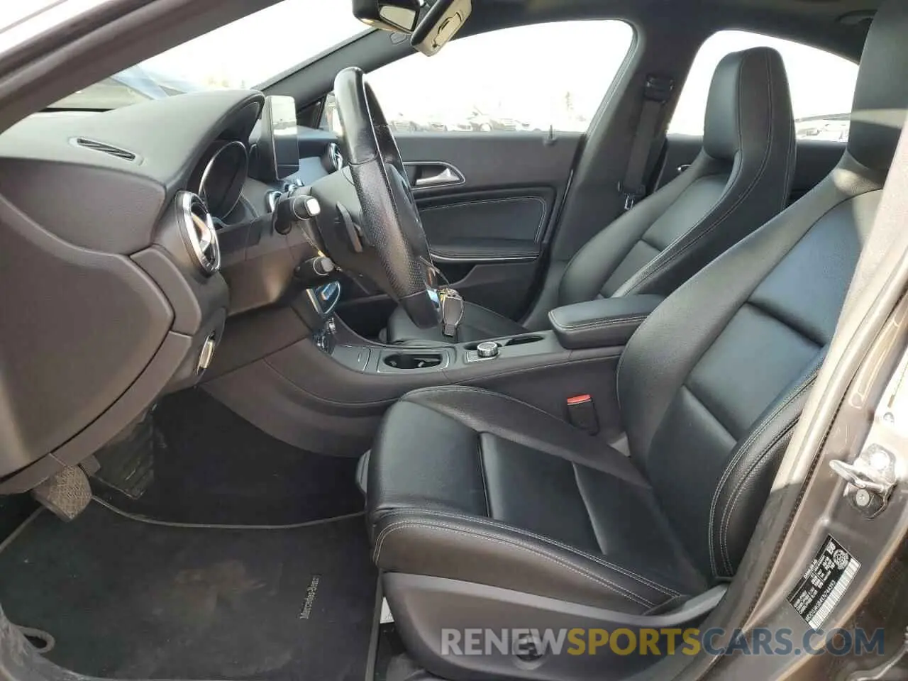 7 Photograph of a damaged car WDDSJ4GB4KN744393 MERCEDES-BENZ CLA-CLASS 2019