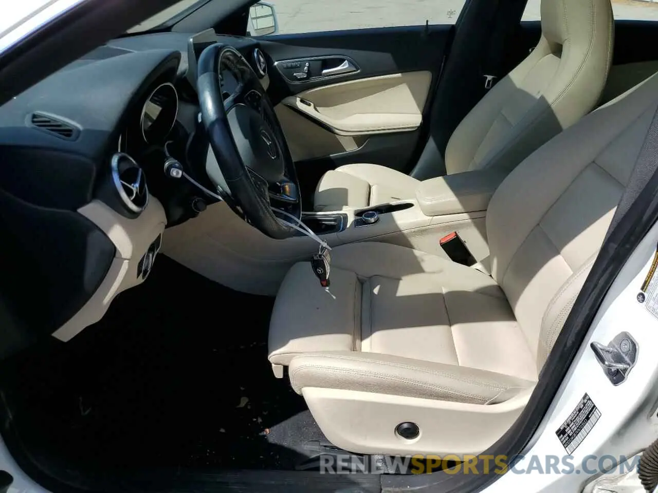 7 Photograph of a damaged car WDDSJ4GB7KN723523 MERCEDES-BENZ CLA-CLASS 2019