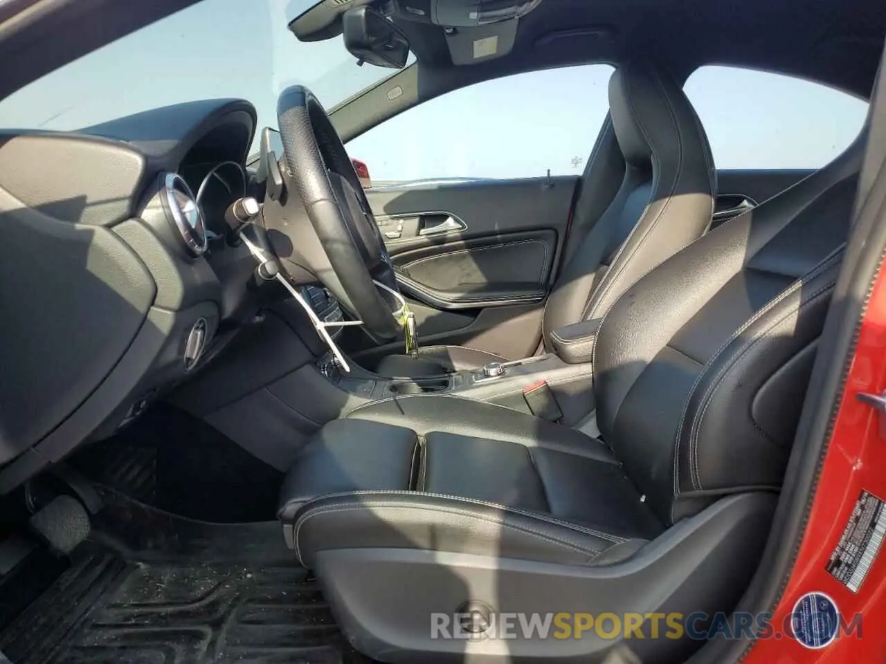 7 Photograph of a damaged car WDDSJ4GB9KN730022 MERCEDES-BENZ CLA-CLASS 2019