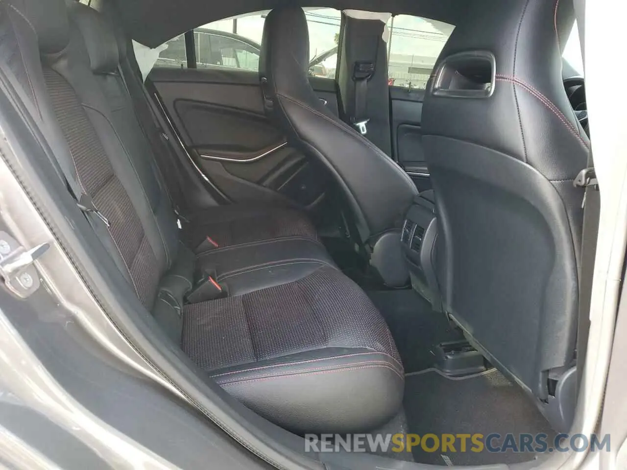 10 Photograph of a damaged car WDDSJ5CB6KN773289 MERCEDES-BENZ CLA-CLASS 2019
