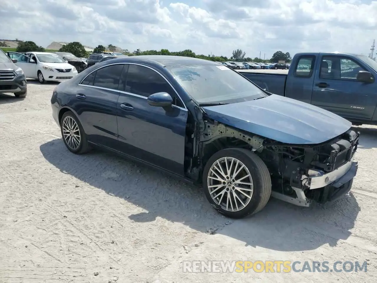 4 Photograph of a damaged car W1K5J4GB0LN120010 MERCEDES-BENZ CLA-CLASS 2020