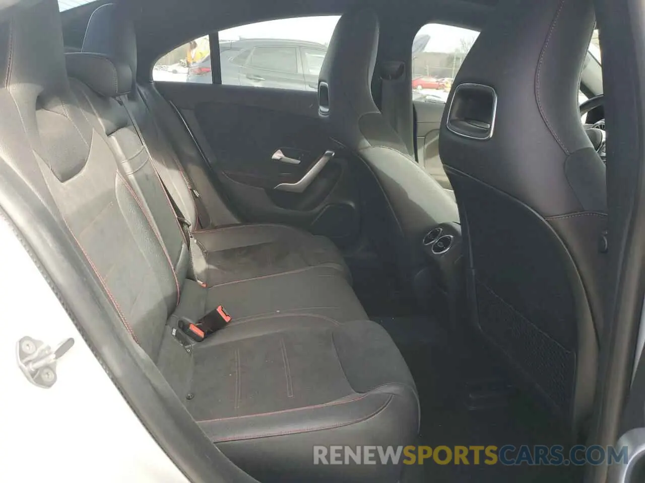 11 Photograph of a damaged car W1K5J4GB1LN089205 MERCEDES-BENZ CLA-CLASS 2020