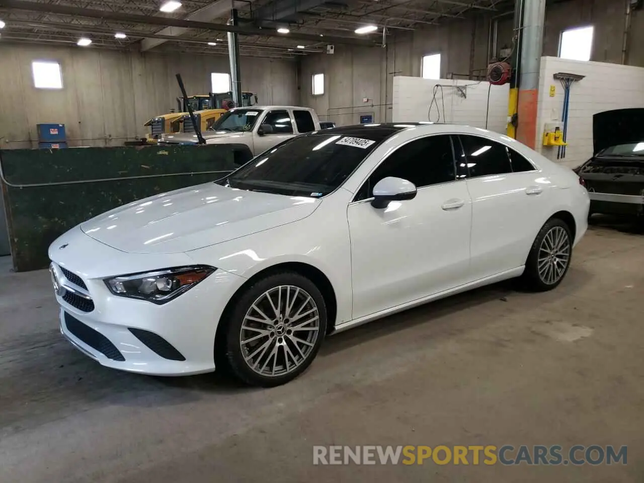 1 Photograph of a damaged car W1K5J4HB4LN081243 MERCEDES-BENZ CLA-CLASS 2020