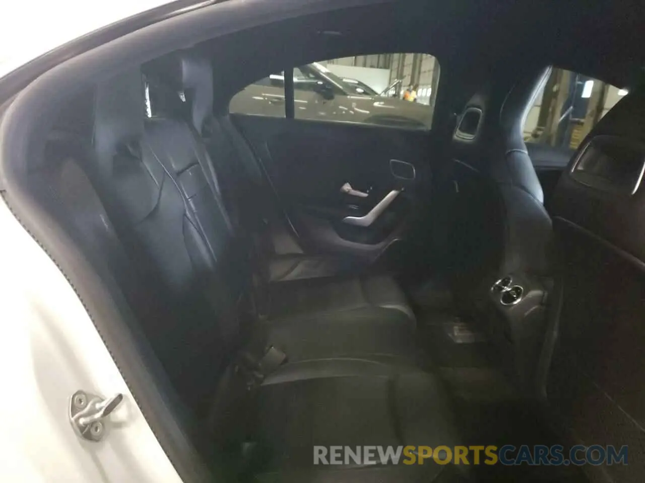 10 Photograph of a damaged car W1K5J4HB4LN081243 MERCEDES-BENZ CLA-CLASS 2020