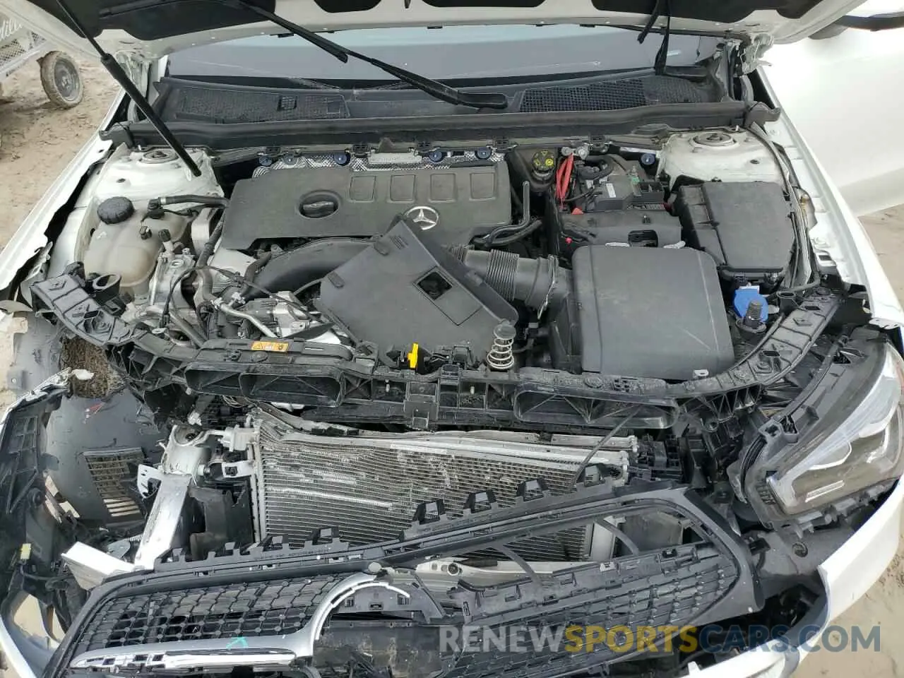 11 Photograph of a damaged car W1K5J4GB6MN210098 MERCEDES-BENZ CLA-CLASS 2021
