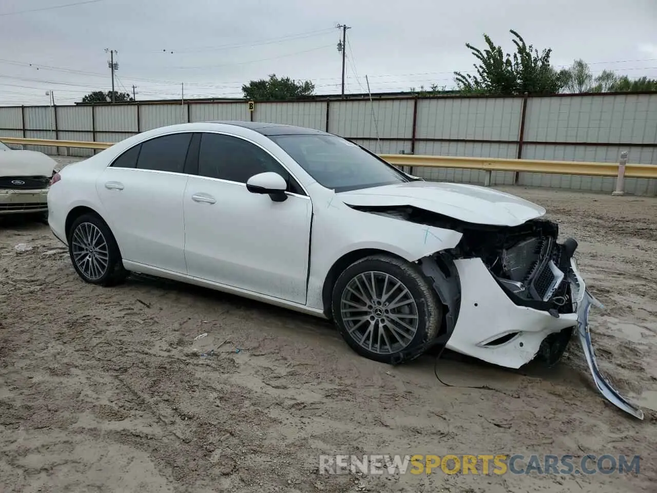 4 Photograph of a damaged car W1K5J4GB6MN210098 MERCEDES-BENZ CLA-CLASS 2021