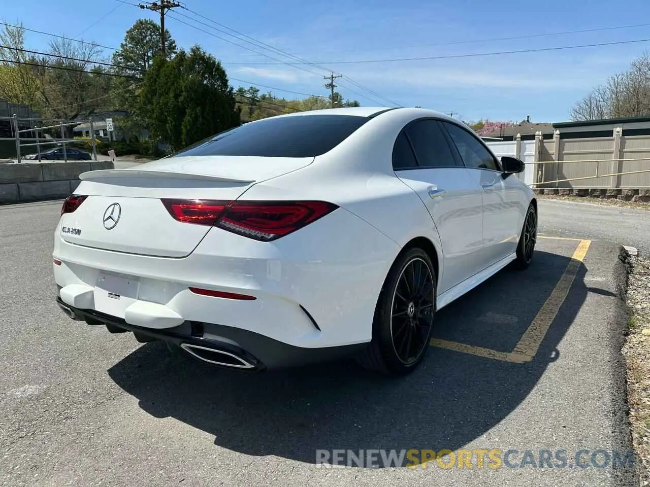 3 Photograph of a damaged car W1K5J4GBXMN216471 MERCEDES-BENZ CLA-CLASS 2021