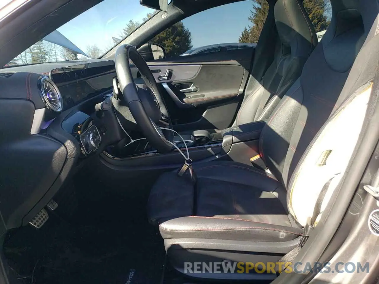 7 Photograph of a damaged car W1K5J4HB1MN169944 MERCEDES-BENZ CLA-CLASS 2021