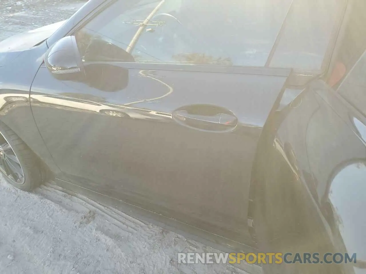 12 Photograph of a damaged car W1K5J4GB0NN282335 MERCEDES-BENZ CLA-CLASS 2022