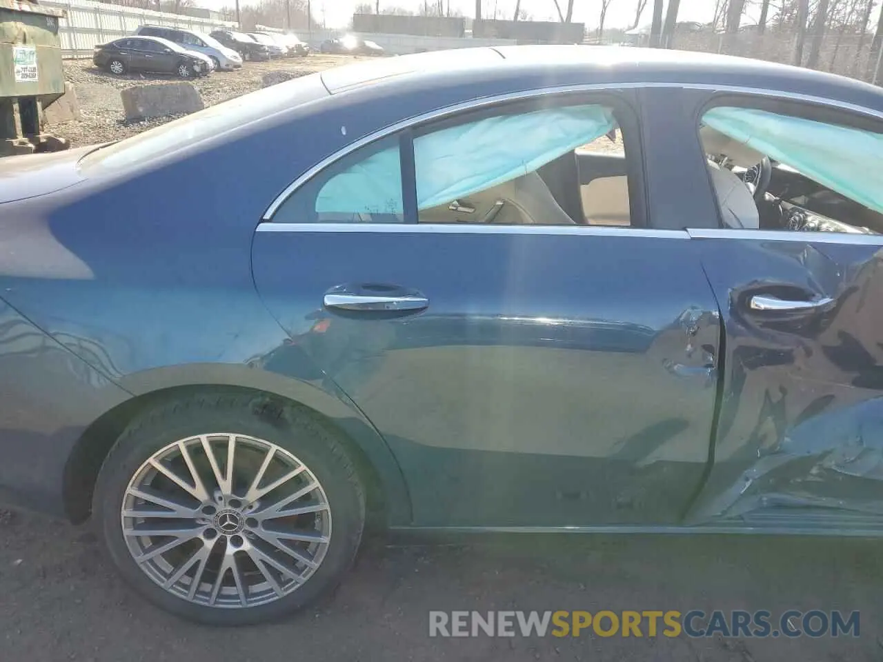 10 Photograph of a damaged car W1K5J4HB5NN253508 MERCEDES-BENZ CLA-CLASS 2022
