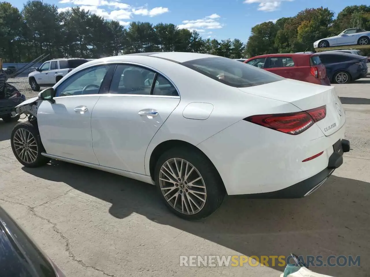 2 Photograph of a damaged car W1K5J4HB7NN267121 MERCEDES-BENZ CLA-CLASS 2022