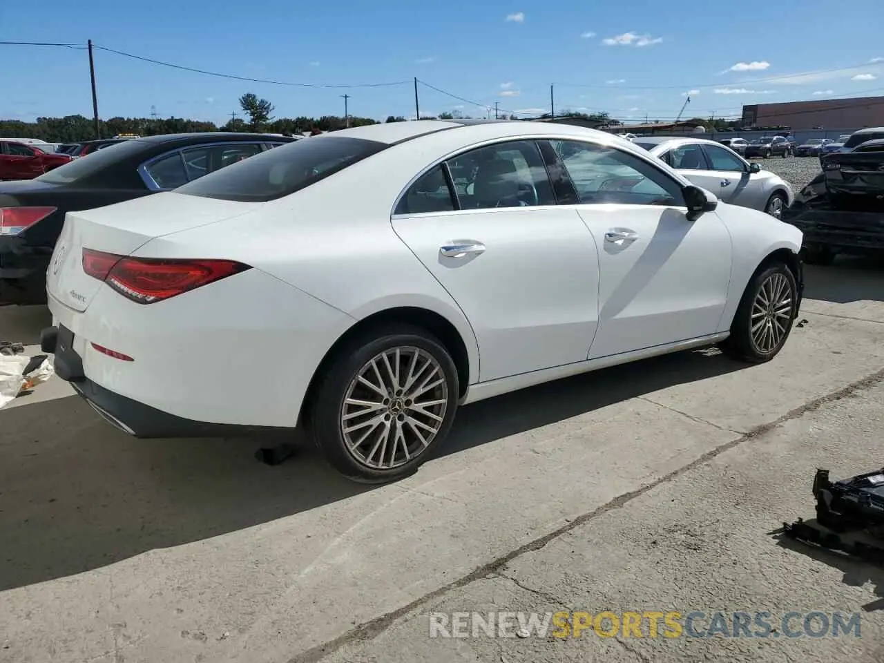 3 Photograph of a damaged car W1K5J4HB7NN267121 MERCEDES-BENZ CLA-CLASS 2022